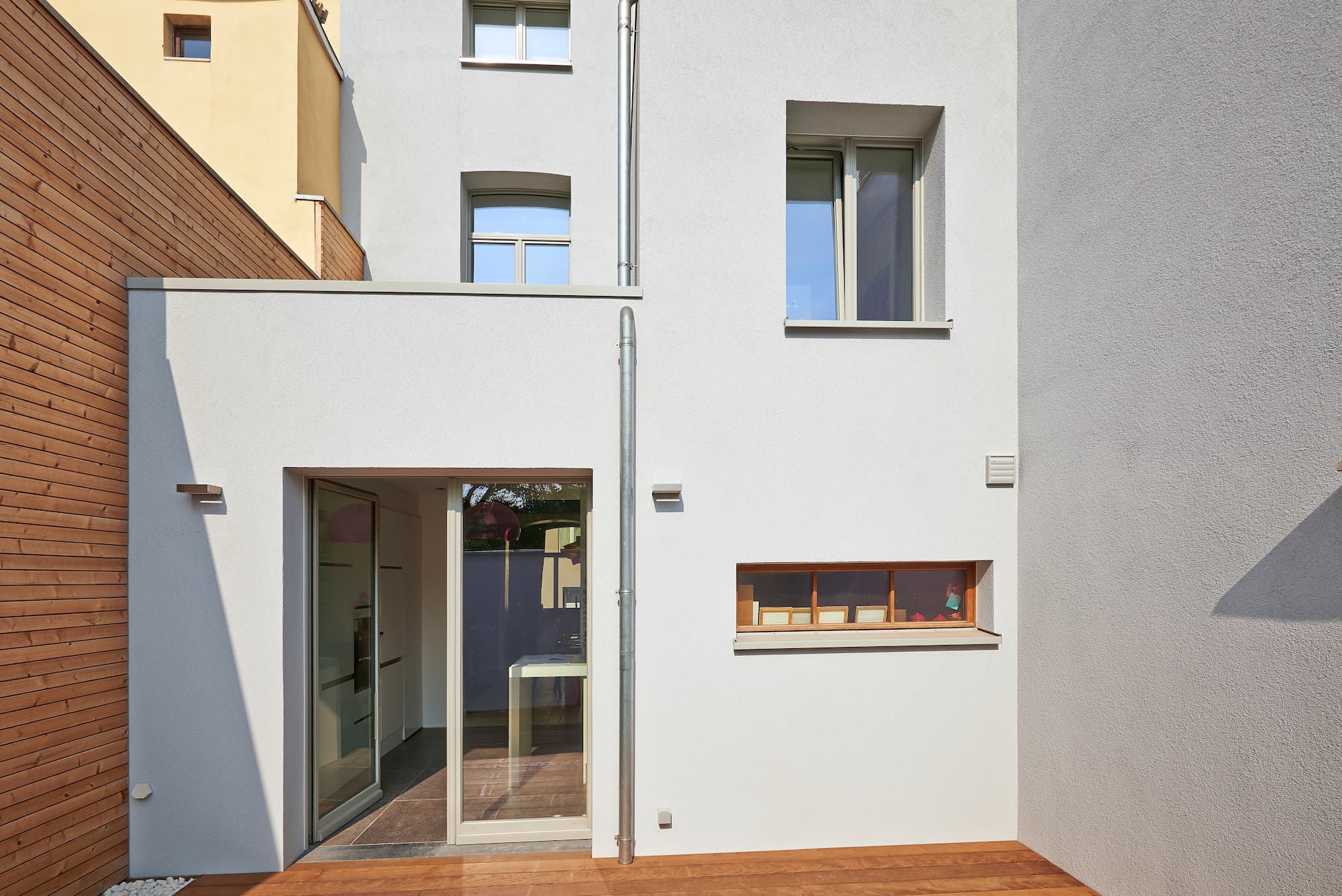 Cr&eacute;ation et installation d&rsquo;extensions et garages en bois sur mesure &agrave; Colmar et Strasbourg Guebwiller 2